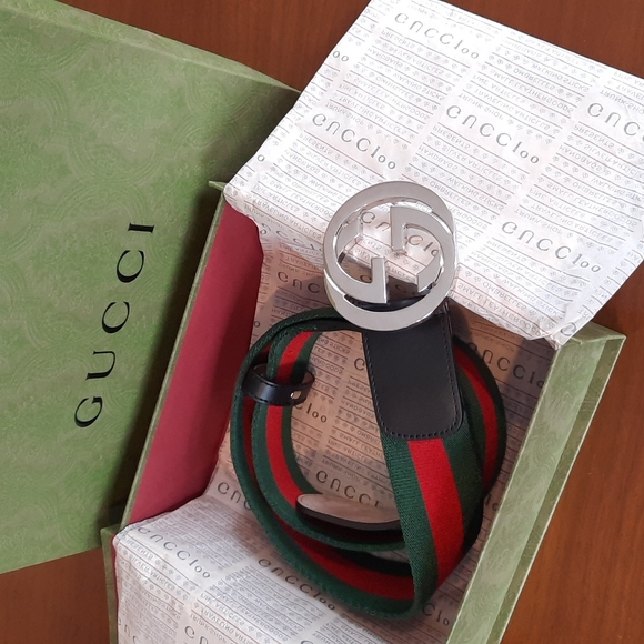 Gucci Other - Authentic GUCCI buckle belt 90-36